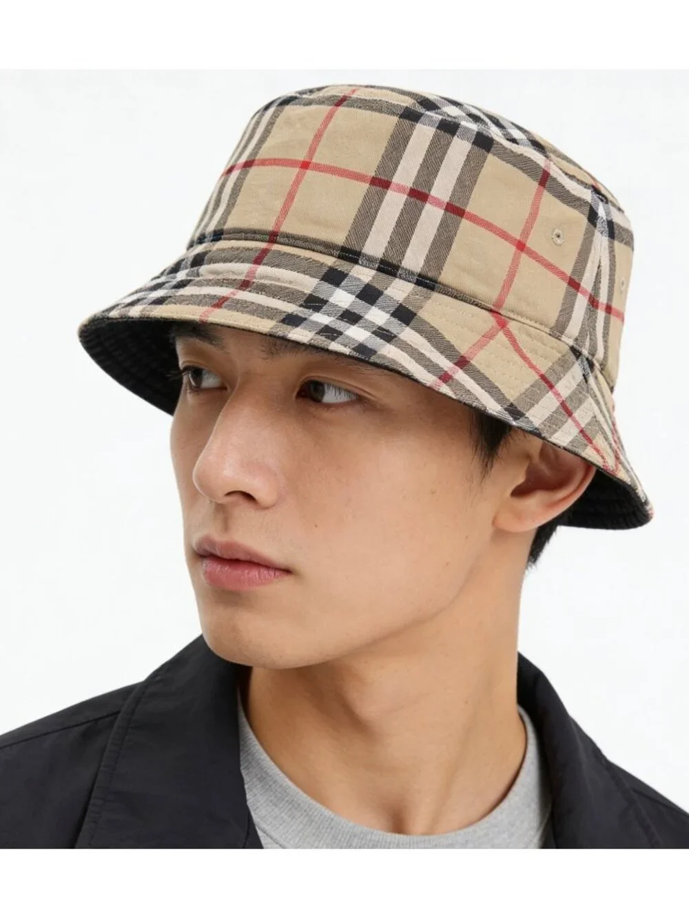 Burberry Classic Vintage Check Cotton Bucket Hat Archive Beige M 8075657 - Picture 12 of 12